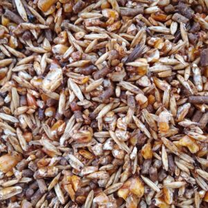 علف خيل مع فيتامين Hero Horse